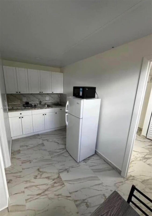 Building Photo - 4721 Peters Rd