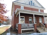 Building Photo - 3 Bedroom Townhouse in Pleasant Gap