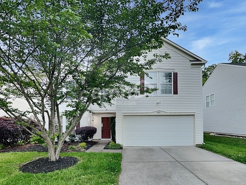 Primary Photo - 5631 Hammermill Dr