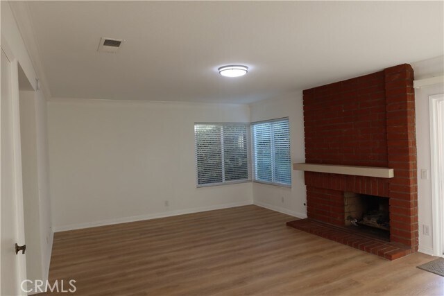 Building Photo - 19 Alameda