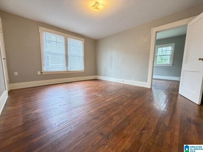 Building Photo - 1782 McMillon Ave