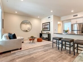 Building Photo - 3500 Chesapeake