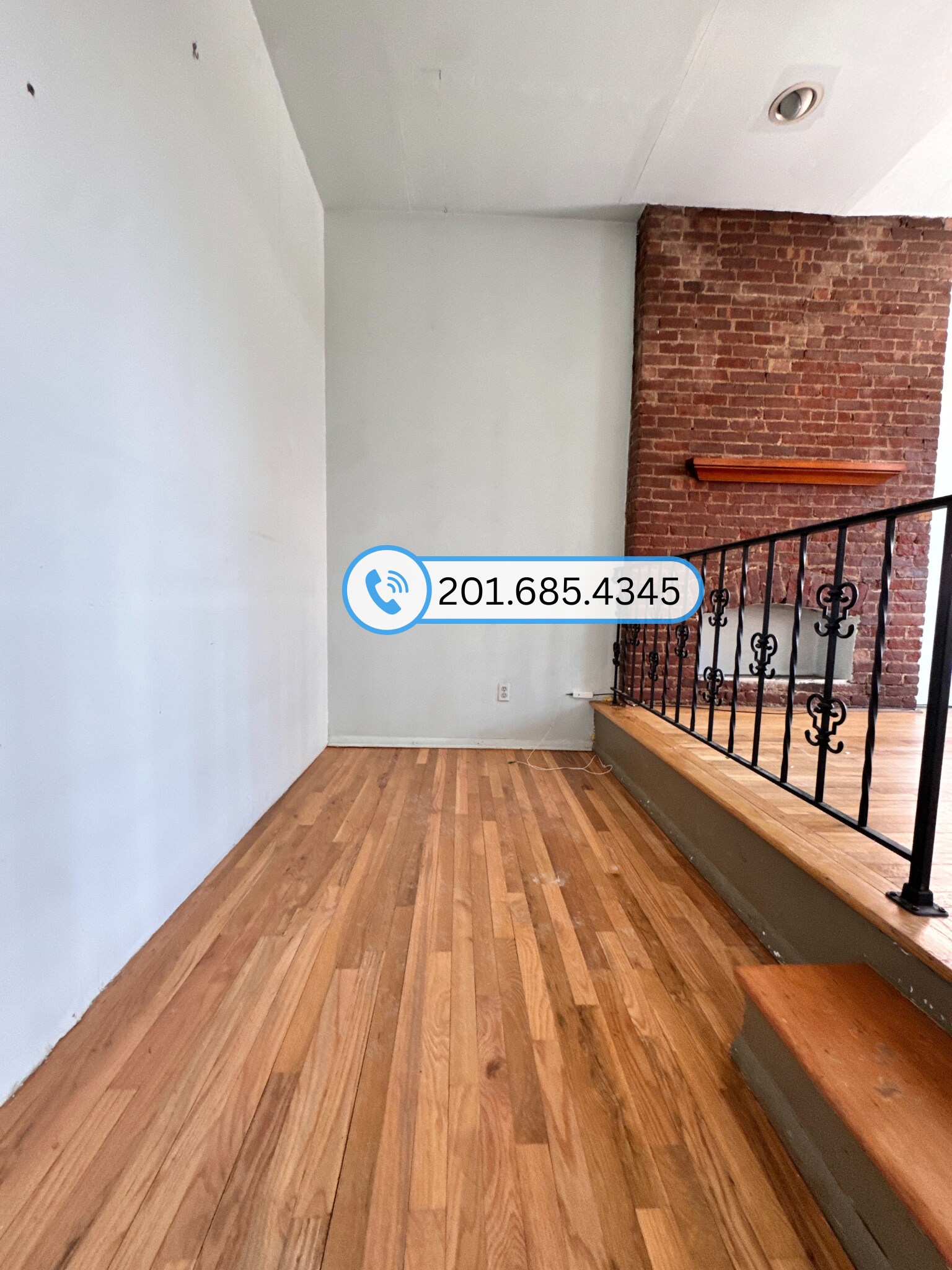 Building Photo - 337 Washington St