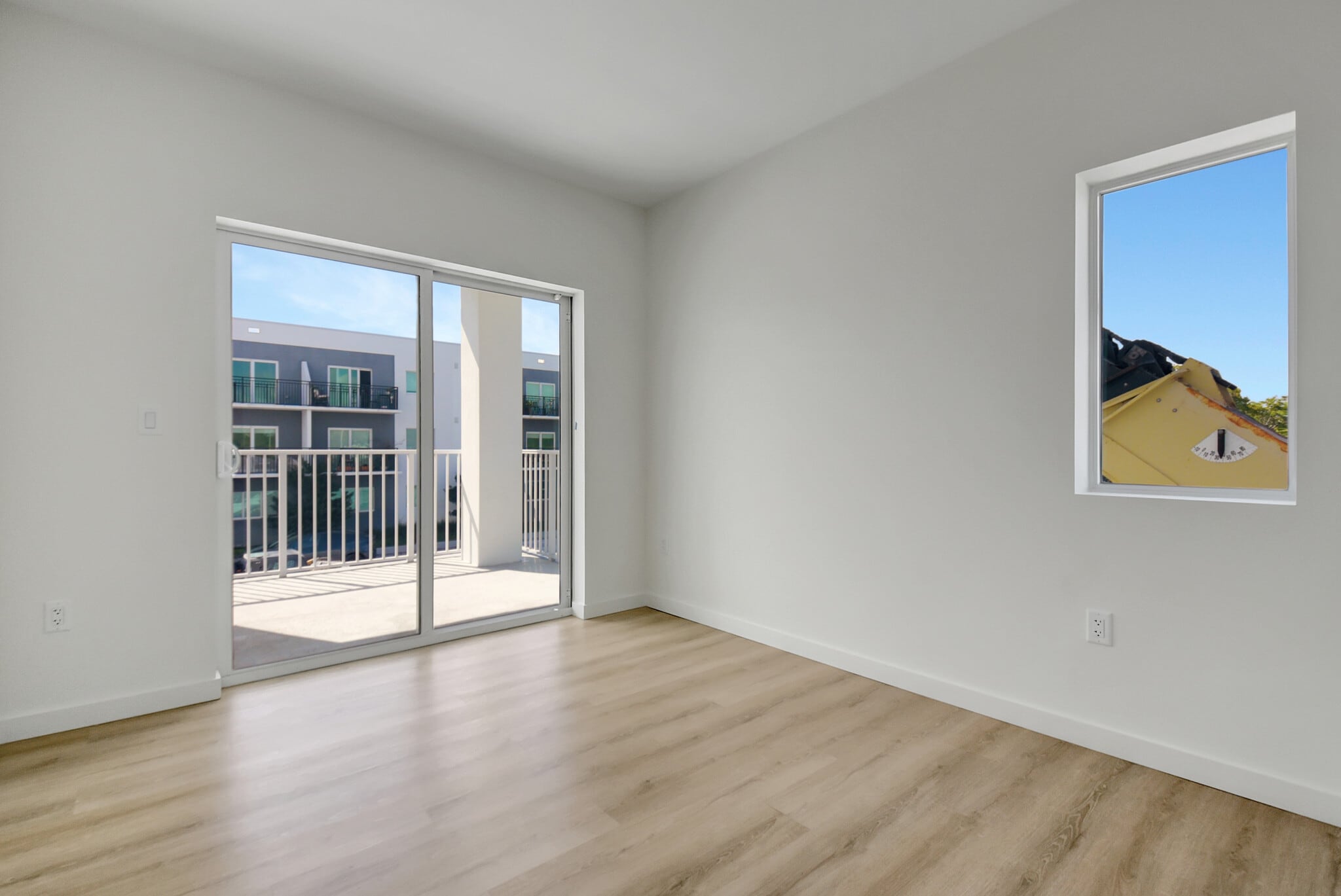 Building Photo - 1710 N J Ter