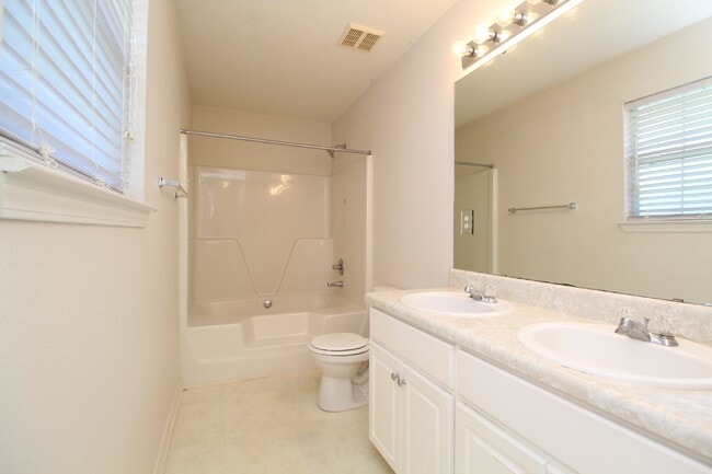 Building Photo - Modern 3-Bedroom Two-Story Home Featuring 2-Car Garage, Open Great Room with Fireplace, Private P...