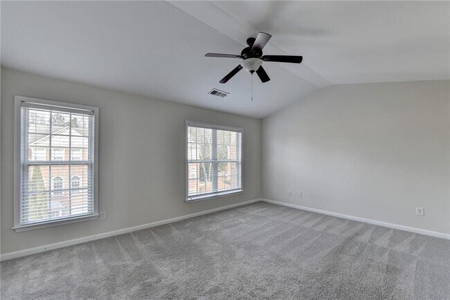 Building Photo - 4006 Edgecomb Dr