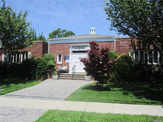 Building Photo - 44 Graywood Rd