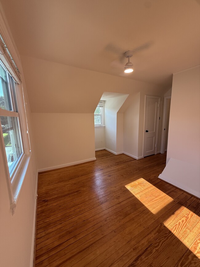 Building Photo - 6621 Cavalier Dr
