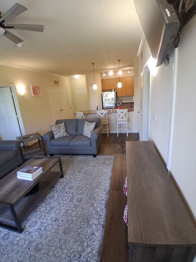 Building Photo - Midtown Village 2 Bed 2 Bath Condo! Available July!