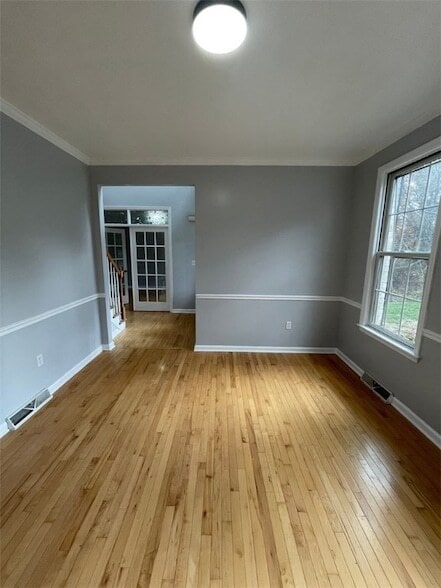 Building Photo - 1513 King Henry Dr