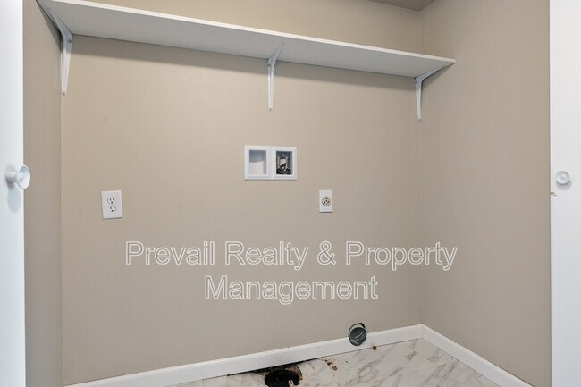 Building Photo - 4412 Pepper Dr
