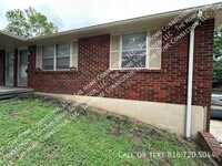 Building Photo - 3734 NE 42nd Terrace