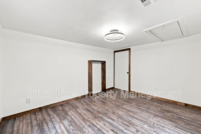 Building Photo - 10317 NC 42
