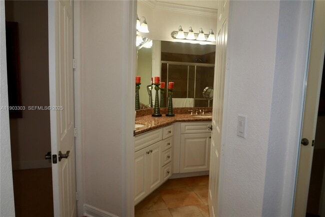 Building Photo - 9778 Bowline Dr