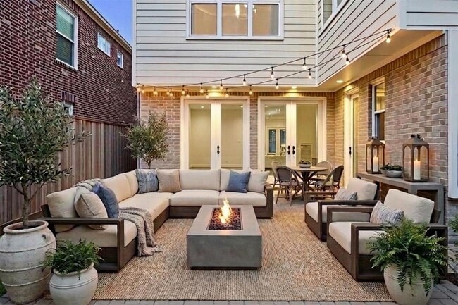 Building Photo - 3917 Tennyson St