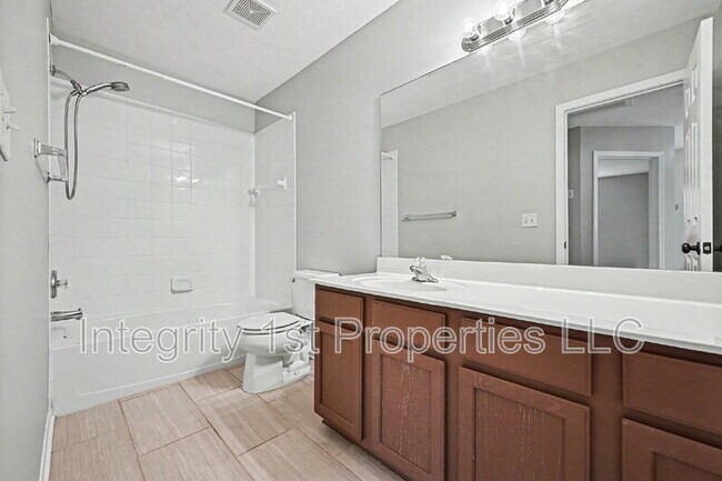 Building Photo - 3630 NW 85 St