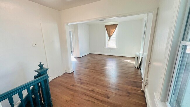 Building Photo - 23 Williams Ave