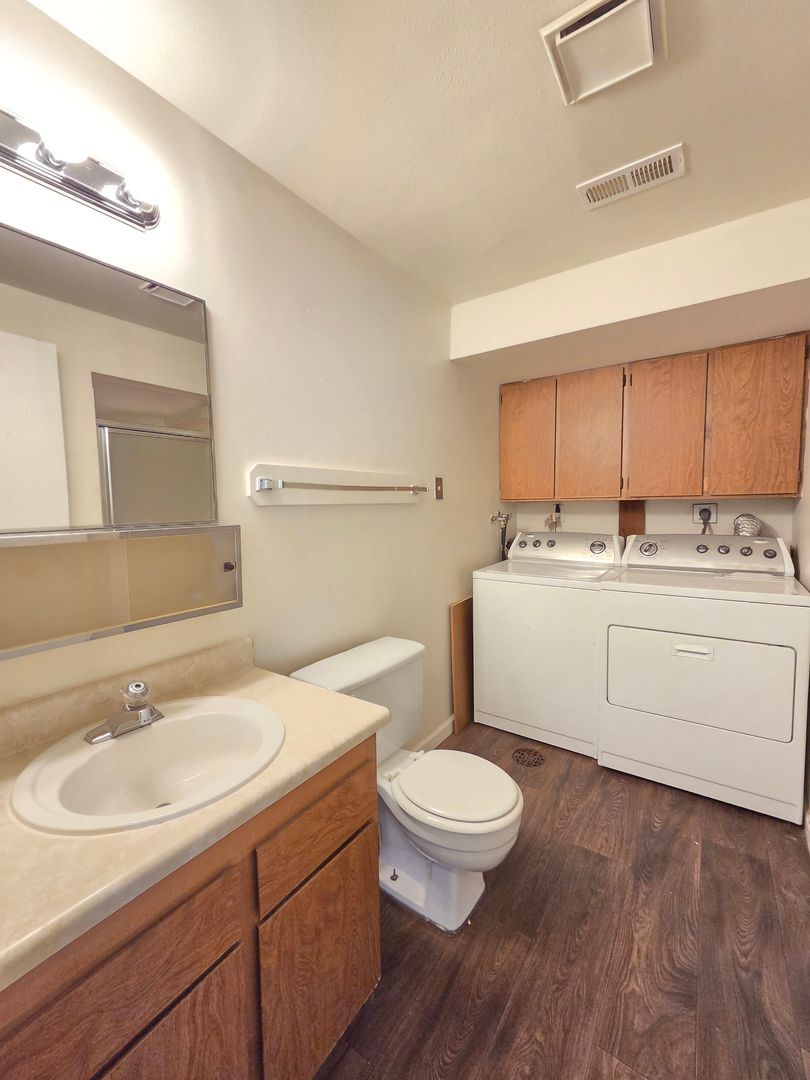 Building Photo - 1707 N Glenn Ct