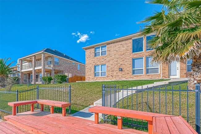 Building Photo - 17827 Circular Quay Ln