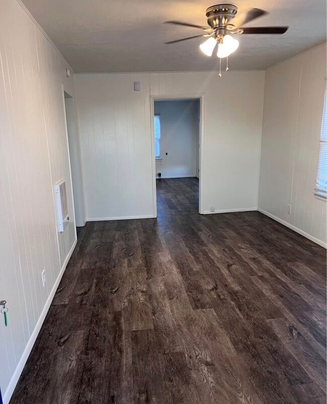 Building Photo - 16989 N PVT Dr.