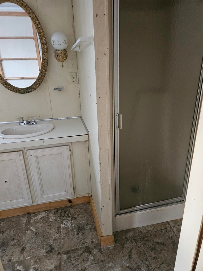 Building Photo - 4 Dunn Ave