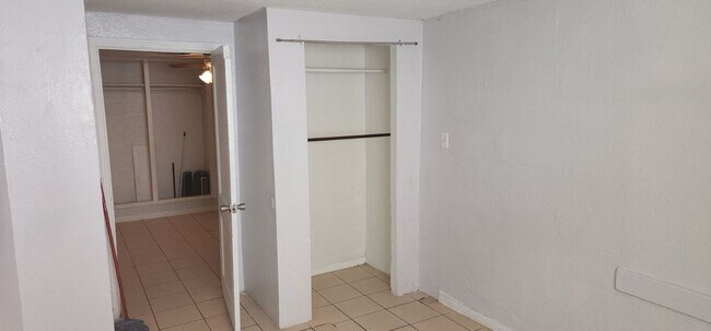 Building Photo - 27 Lake Eustis Crossing RES 228