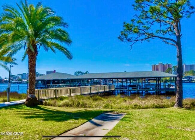 Building Photo - 7813 N Lagoon Dr