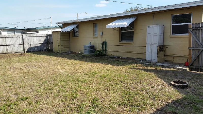 Building Photo - 10535 118th Ave N