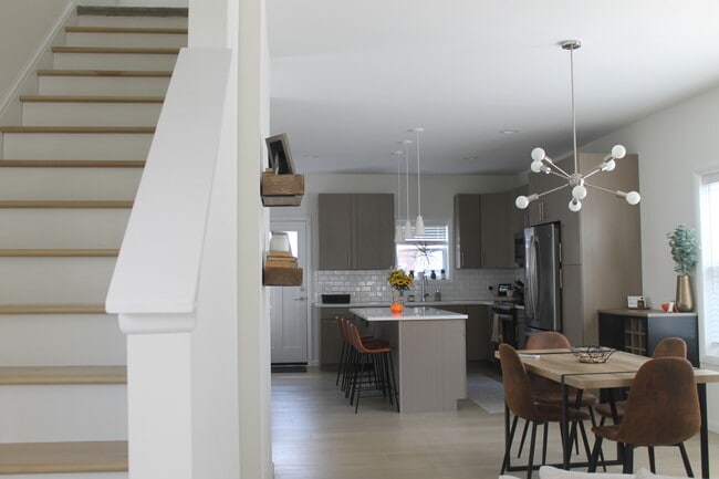 Building Photo - 1889 W 54th St