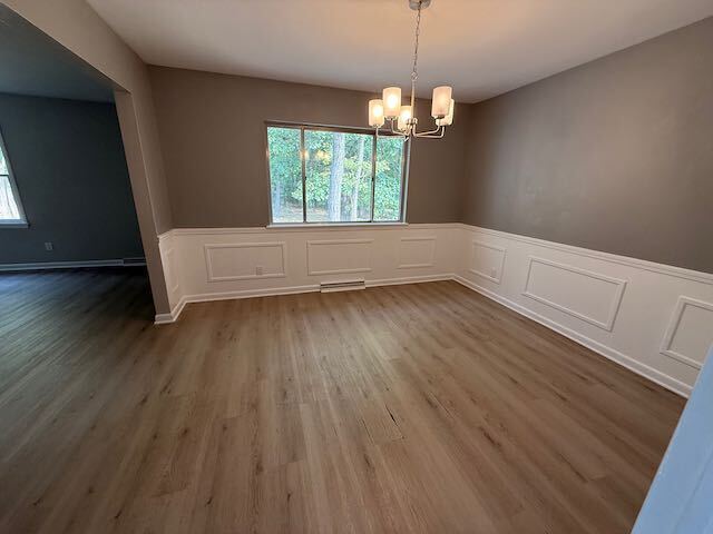 Building Photo - Large Home in Richwoods School District