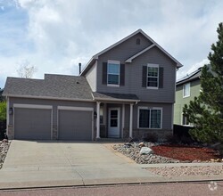 Building Photo - 3 Bedroom Home in Ridgeview at Stetson Hills
