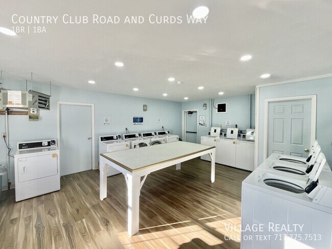 Building Photo - 631 Country Club Rd