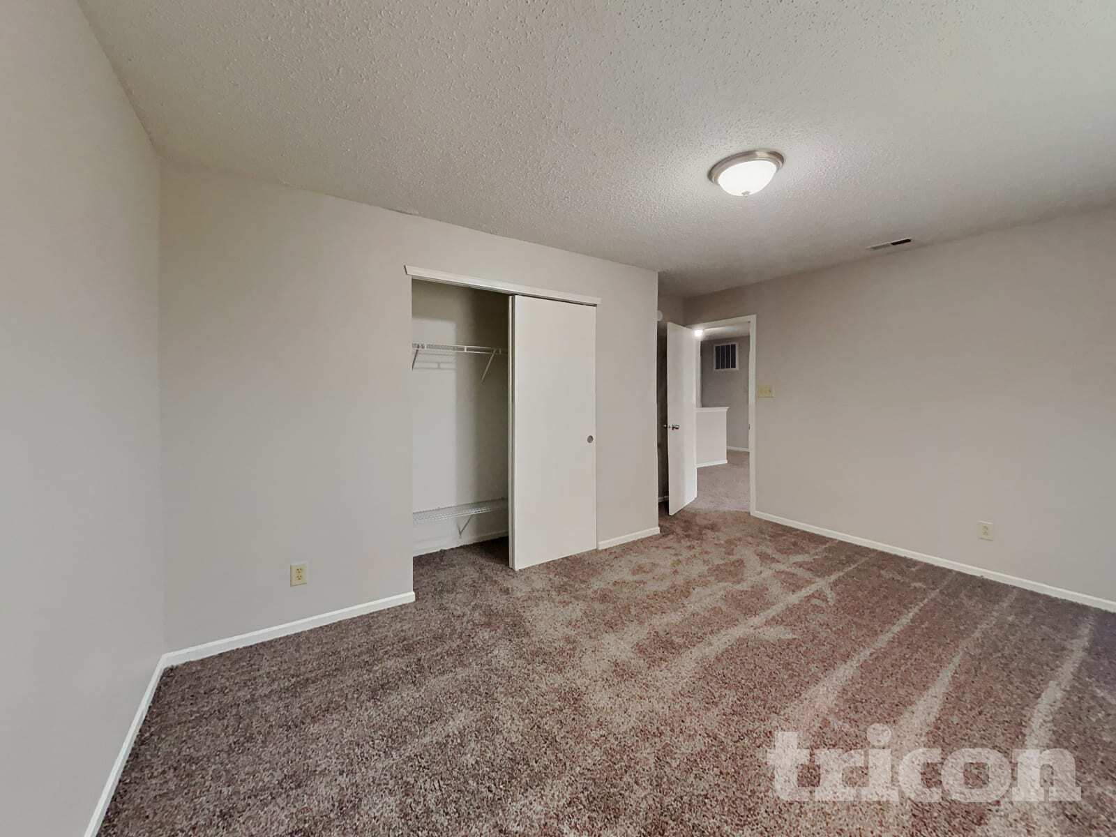 Building Photo - 6712 W Philadelphia Dr
