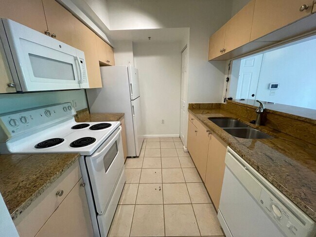 Primary Photo - ANNUAL RENTAL - RESERVE AT NAPLES 2 BED / ...