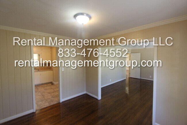 Building Photo - Great Home - New on The Market!!  Convenie...