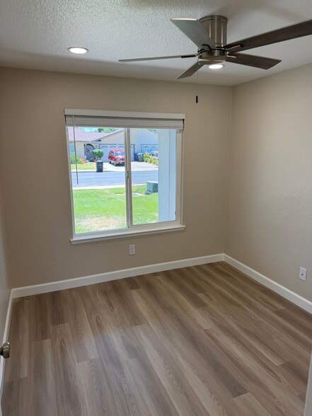 Building Photo - 4145 E Orangeburg Ave