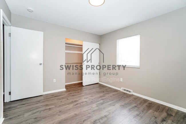 Building Photo - 3892 Beechton Rd