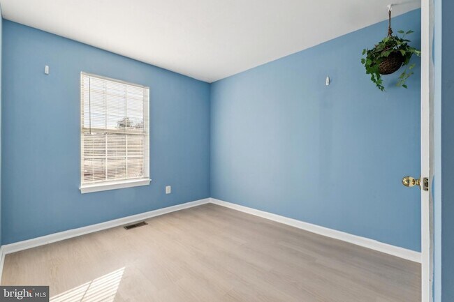 Building Photo - 2740 Brier Pond Cir