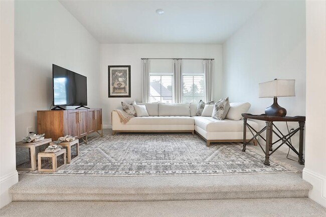 Building Photo - 13011 Mustang River Dr