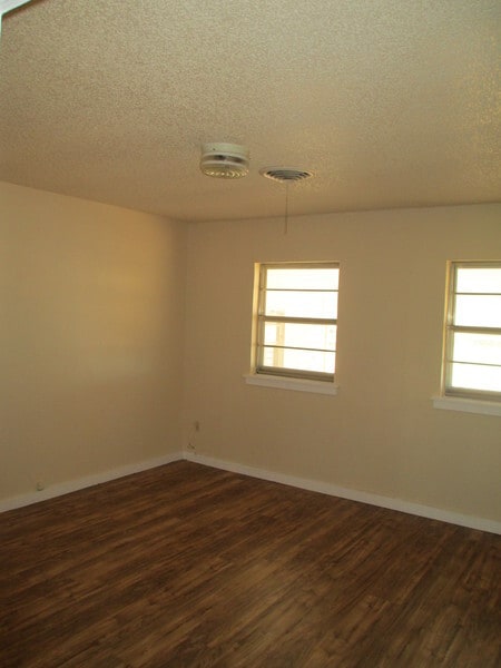 Building Photo - 3257 NW Meers Porter Hill Rd