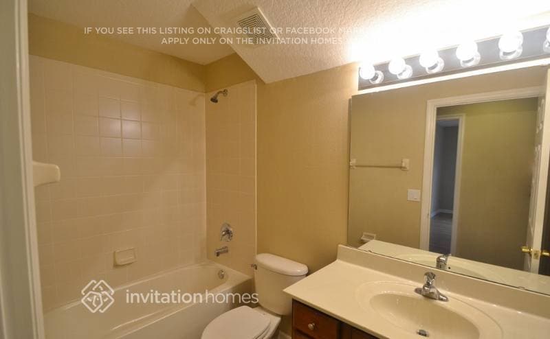 Building Photo - 11719 Bella Milano Ct