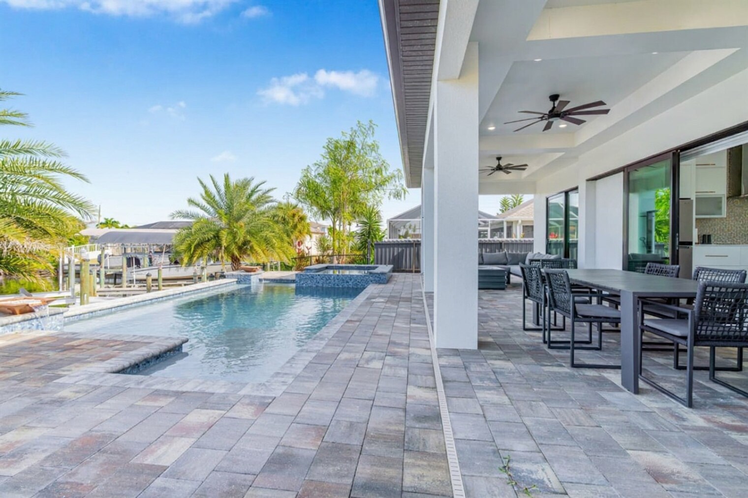 Building Photo - 3611 Gulfstream Pkwy