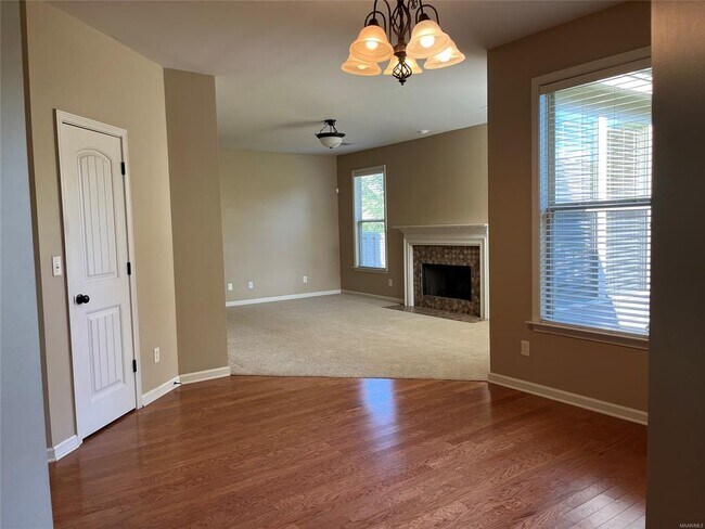 Building Photo - 9085 Black Cherry Trl