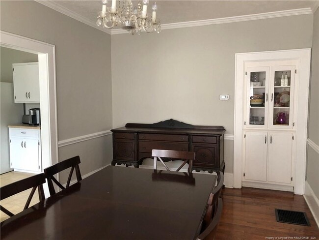 Building Photo - 599 Greenland Dr