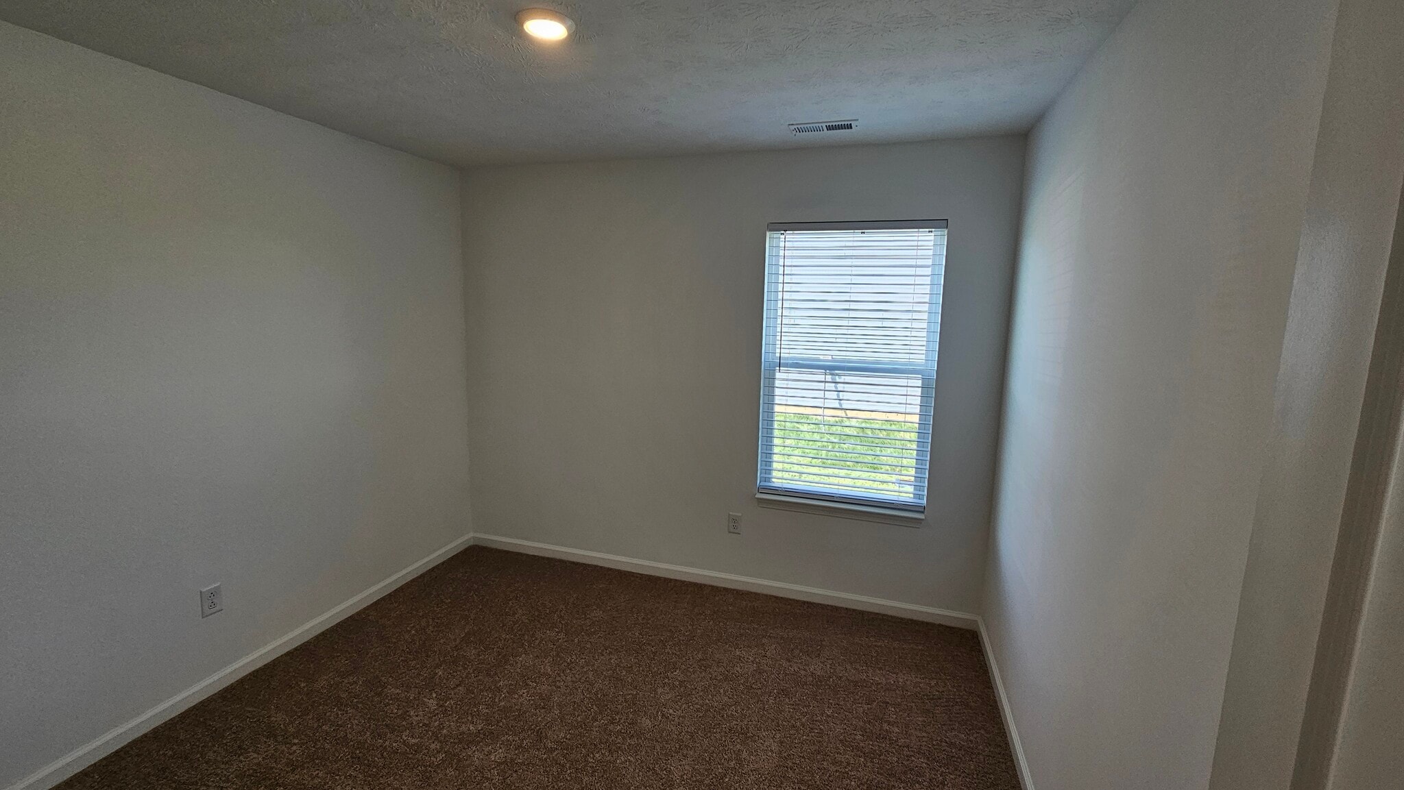 Bedroom 3 - 4209 Tingle Dr