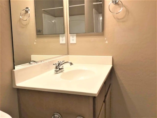 Building Photo - 20784 W Hamilton St