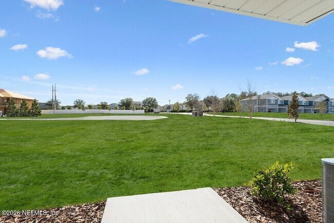 Building Photo - 3608 YORK Ln