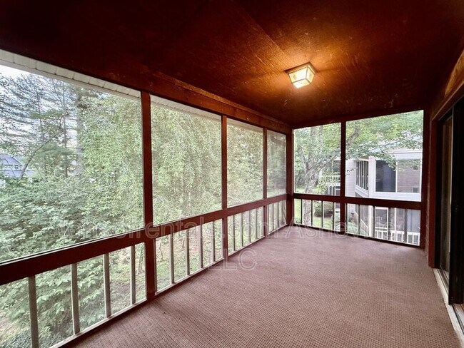 Building Photo - 181 N Britton Creek Ct