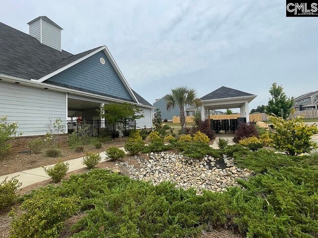 Building Photo - 212 Timber Wood Dr