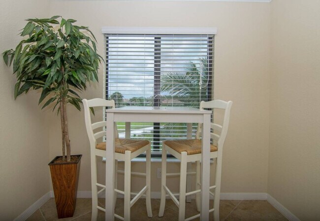 Building Photo - 9837 Venezia Cir